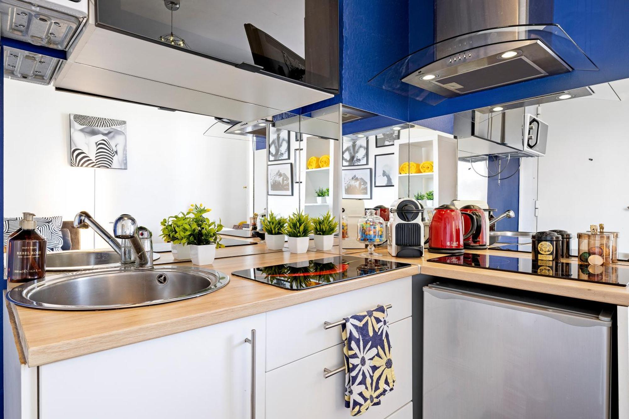 Center - Balcony Quiet - Air Conditioner - Kitchen - Wifi - Tram Nice Bagian luar foto